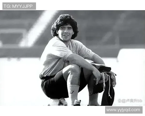 史上最具影响力的足球巨星集结图揭晓他们的传奇瞬间